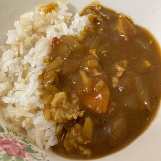 トマトが美味しい夏野菜カレー